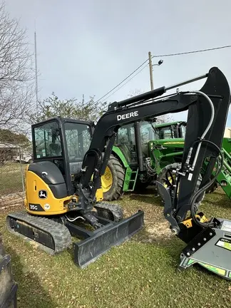 2022 John Deere 35G