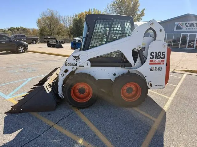 2005 Bobcat S185