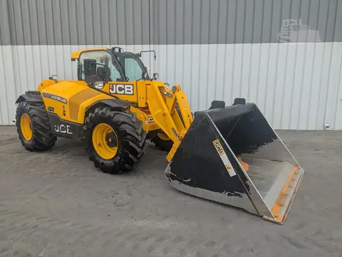 2020 JCB 542-70 Agri Plus