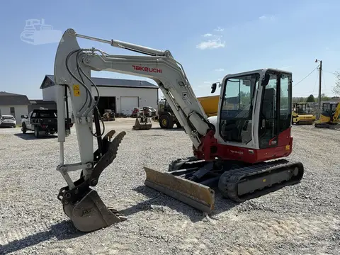 2024 Takeuchi TB260