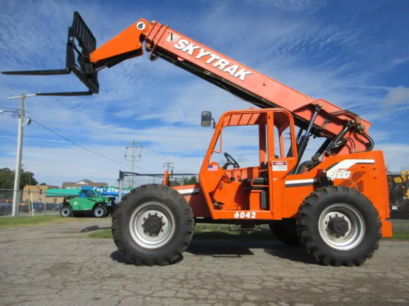 2015 SkyTrak 6042