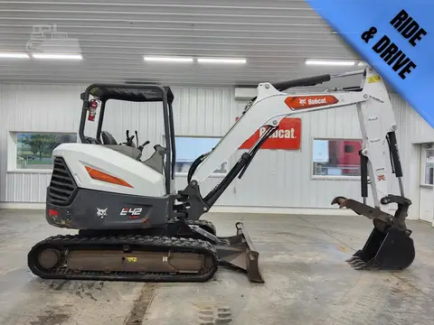2020 Bobcat E42R2
