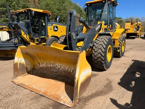 2024 John Deere 544P