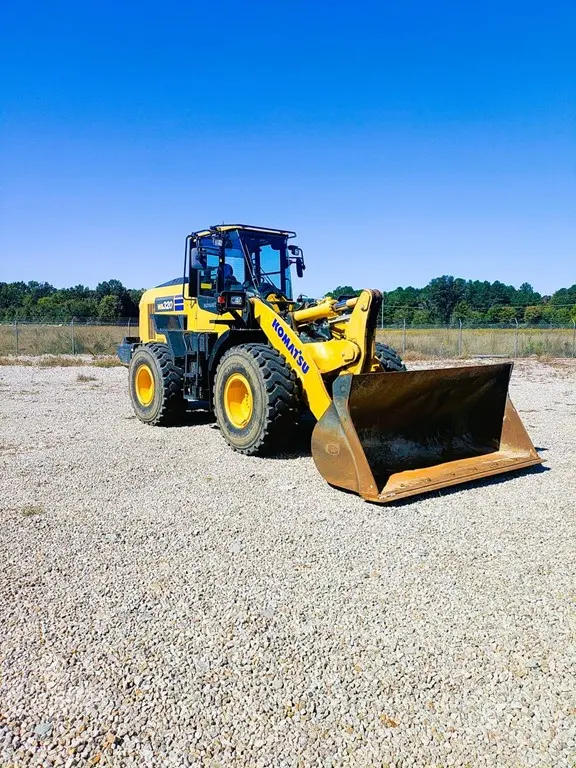 2024 Komatsu WA320-8