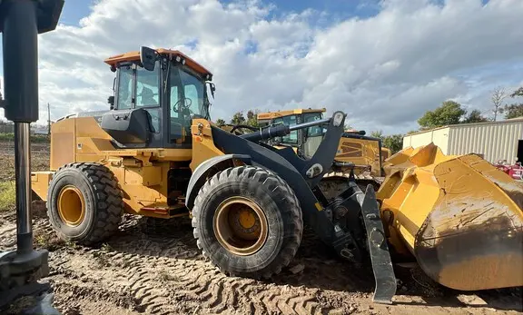 2022 John Deere 624P