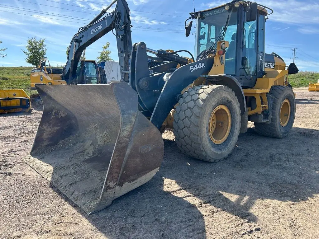 2010 John Deere 544K