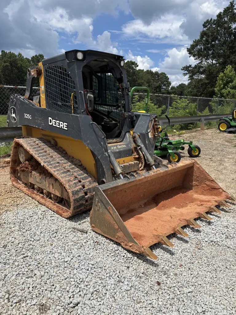 2021 John Deere 325G