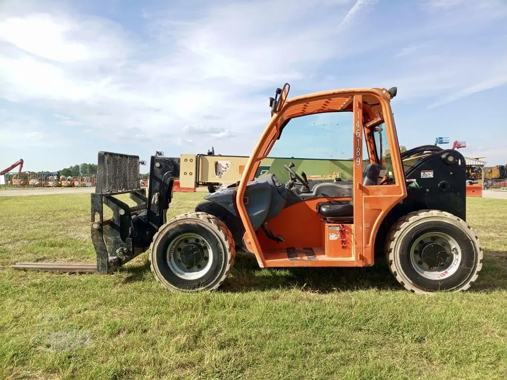 2015 JLG G5-18A