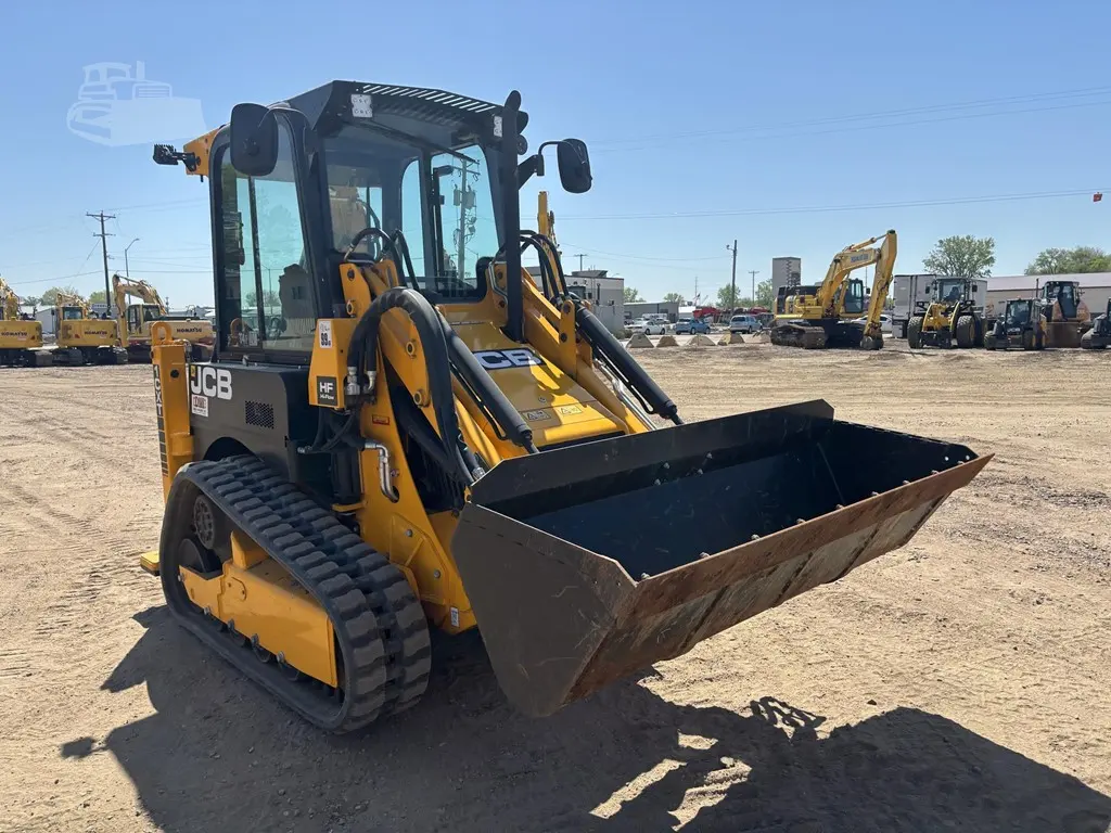 2023 JCB 1CXT