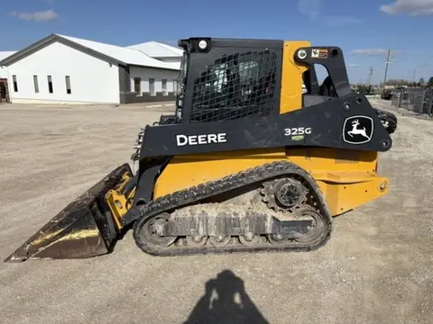 2023 John Deere 325G