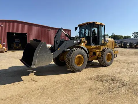 2021 John Deere 524L