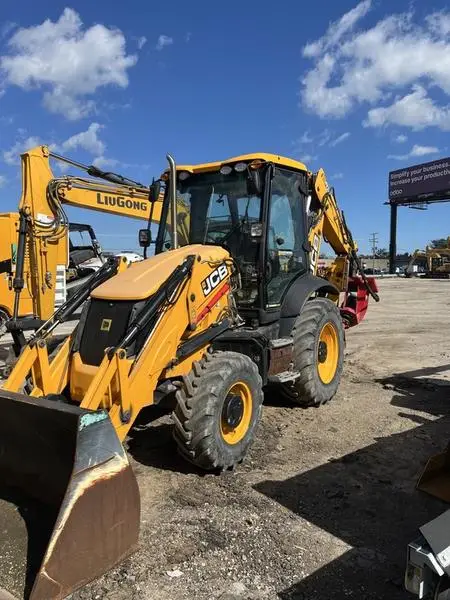 2022 JCB 3CX-14