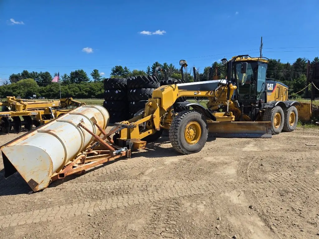 2008 Caterpillar 12M VHP Plus
