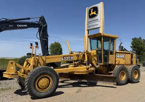 1997 John Deere 672CH