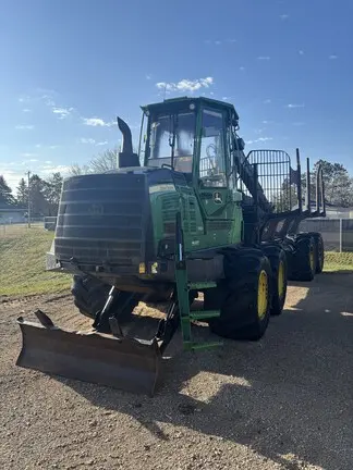 2017 John Deere 1110G