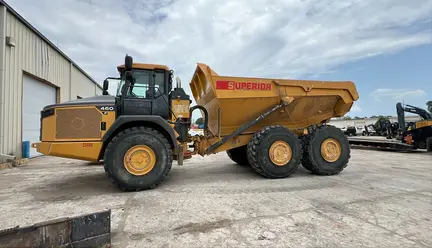 2023 John Deere 460P