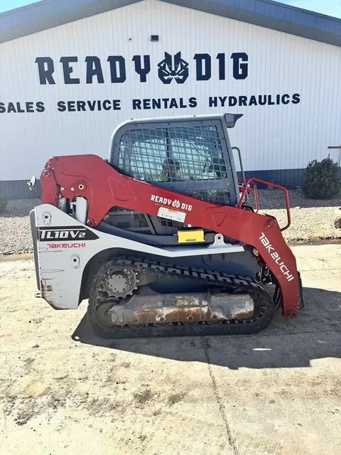 2023 Takeuchi TL10V2