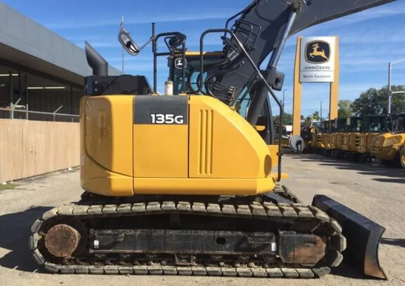 2021 John Deere 135G