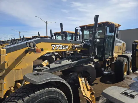 2018 John Deere 772G