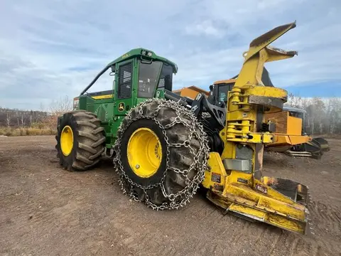 2024 John Deere 843L-II