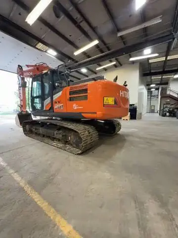 2024 Hitachi ZX210LC-7H