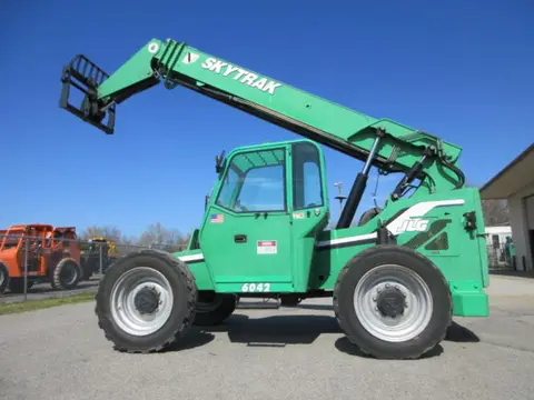 2012 SkyTrak 6042
