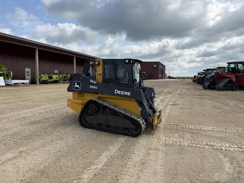 2023 John Deere 325G