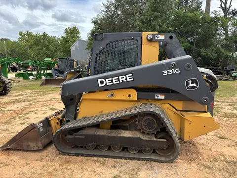 2016 John Deere 331G