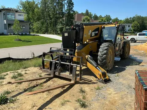 2020 Caterpillar TL1055D