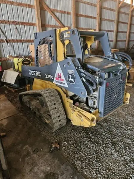 2018 John Deere 325G