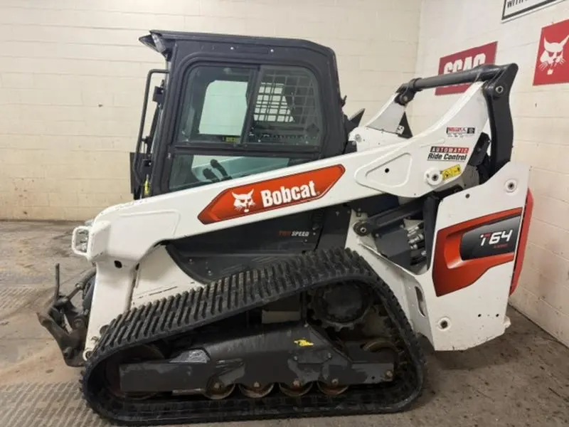 2023 Bobcat T64