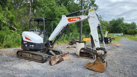2020 Bobcat E42