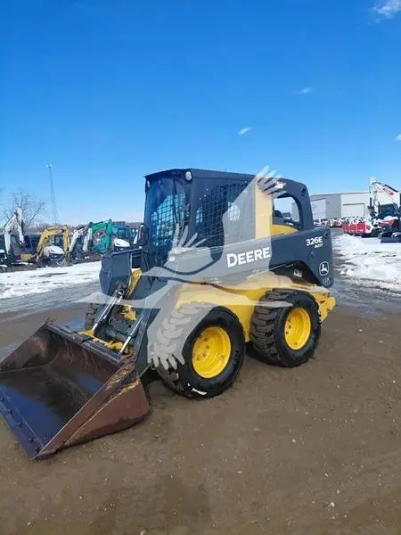 2016 John Deere 326E