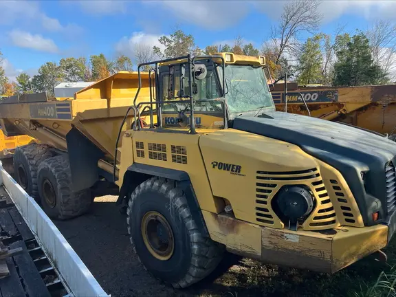 2014 Komatsu HM400-3
