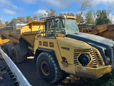 2014 Komatsu HM400-3