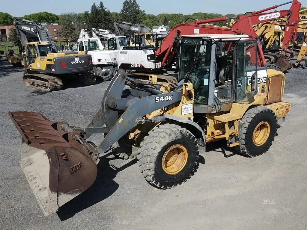 2011 John Deere 544K