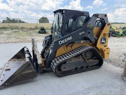 2024 John Deere 317G