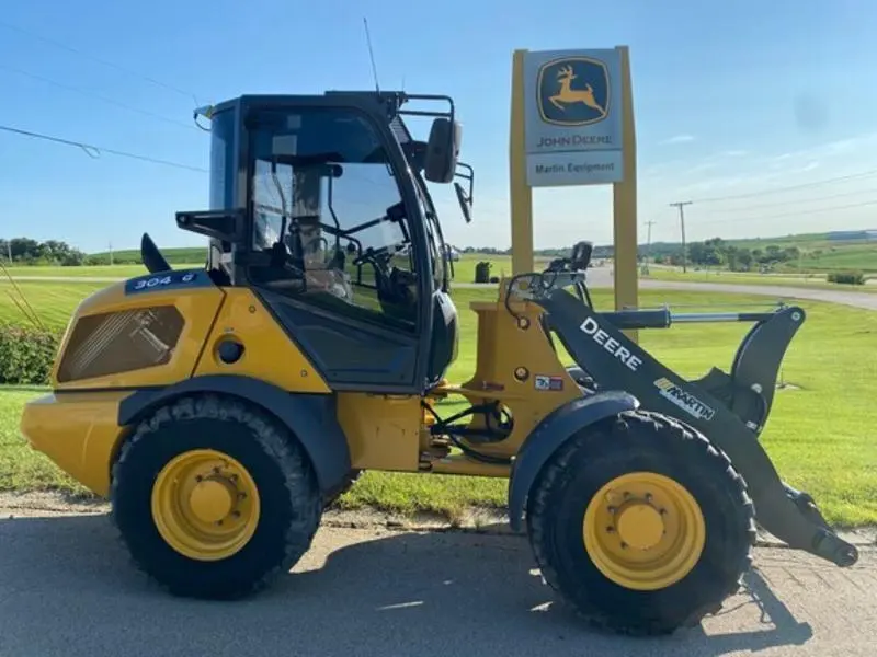 2023 John Deere 304G