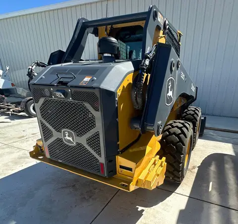 2025 John Deere 330