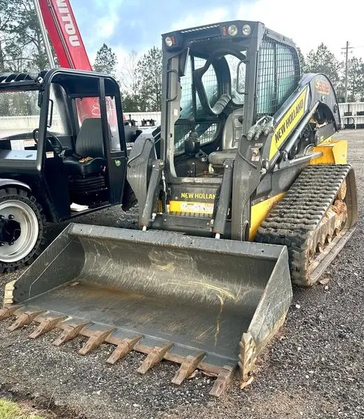 2021 New Holland C332