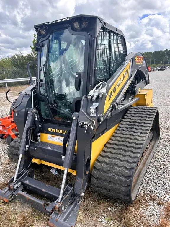 2023 New Holland C337