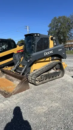2017 John Deere 333G