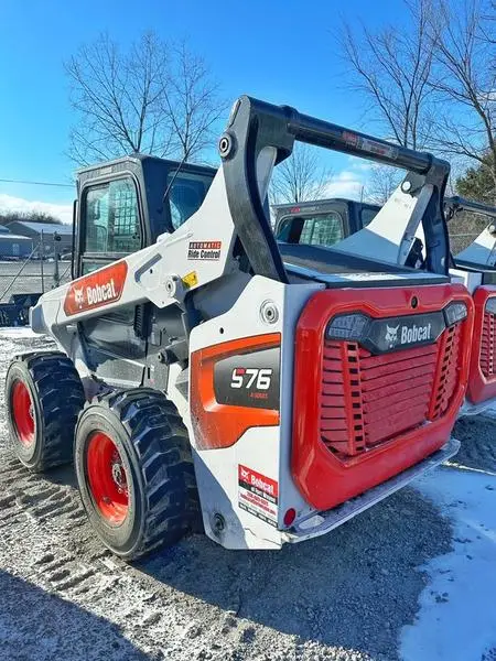2023 Bobcat S76