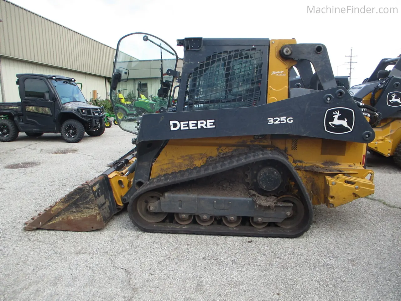 2025 John Deere 325G