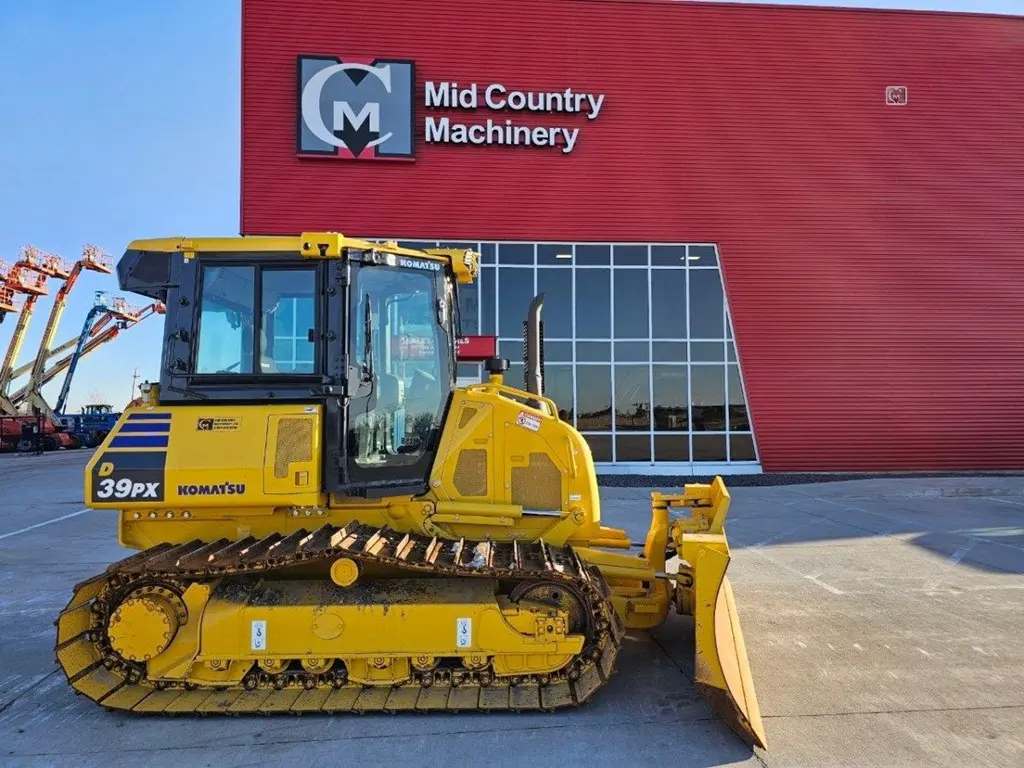 2022 Komatsu D39PX-24