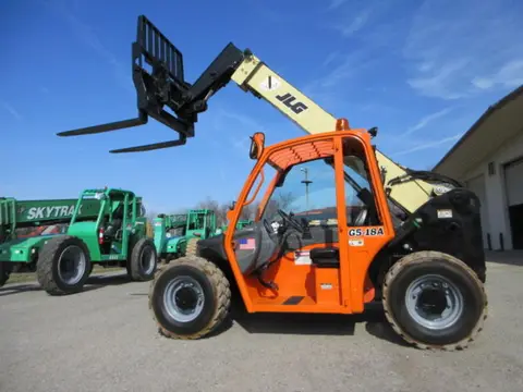 2017 JLG G5-18A