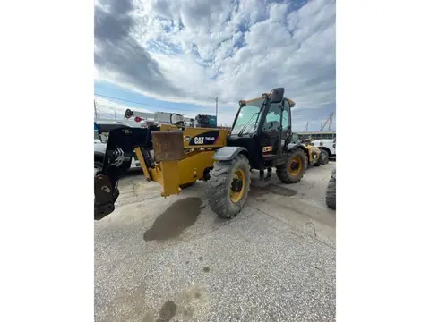 2019 Caterpillar TH514D