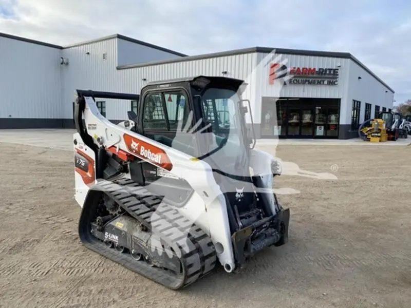2023 Bobcat T76