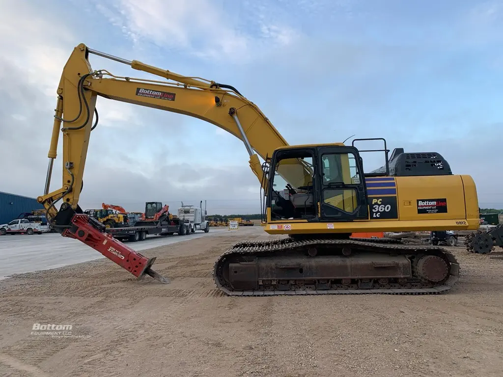 2020 Komatsu PC360 LC-11