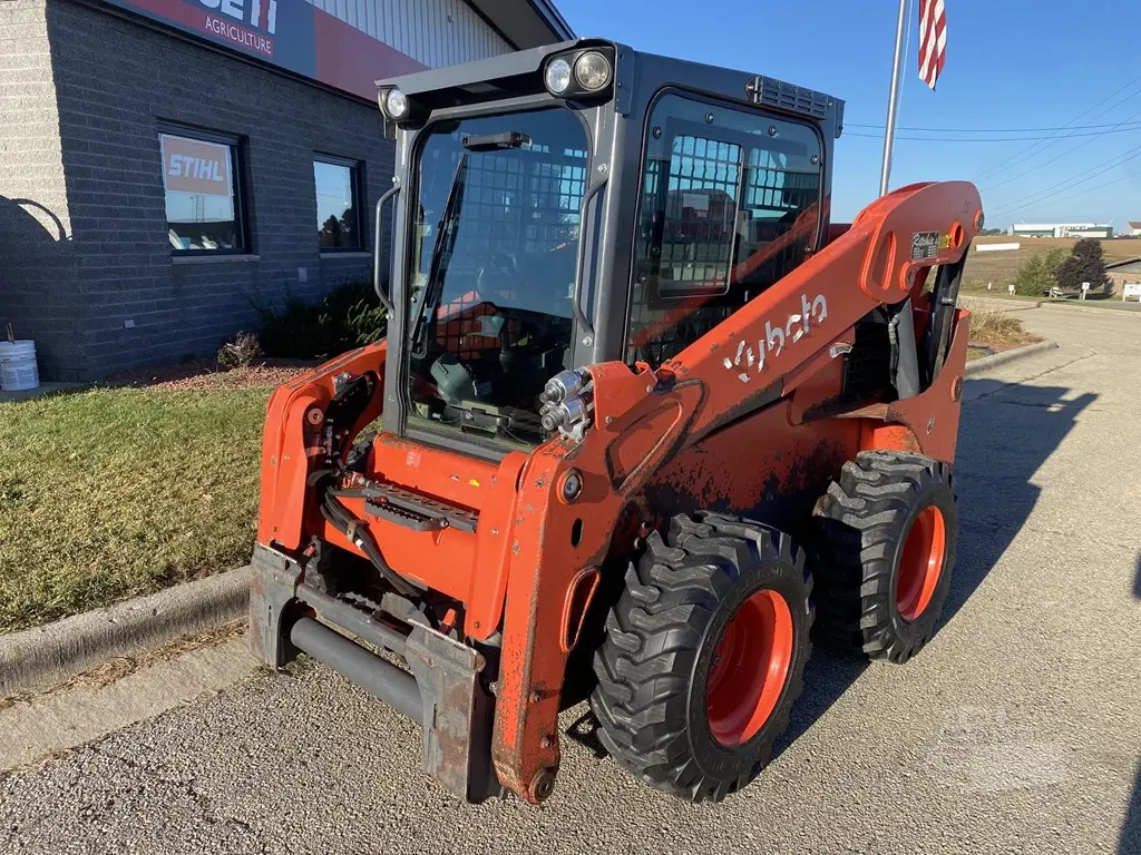 2022 Kubota SSV75